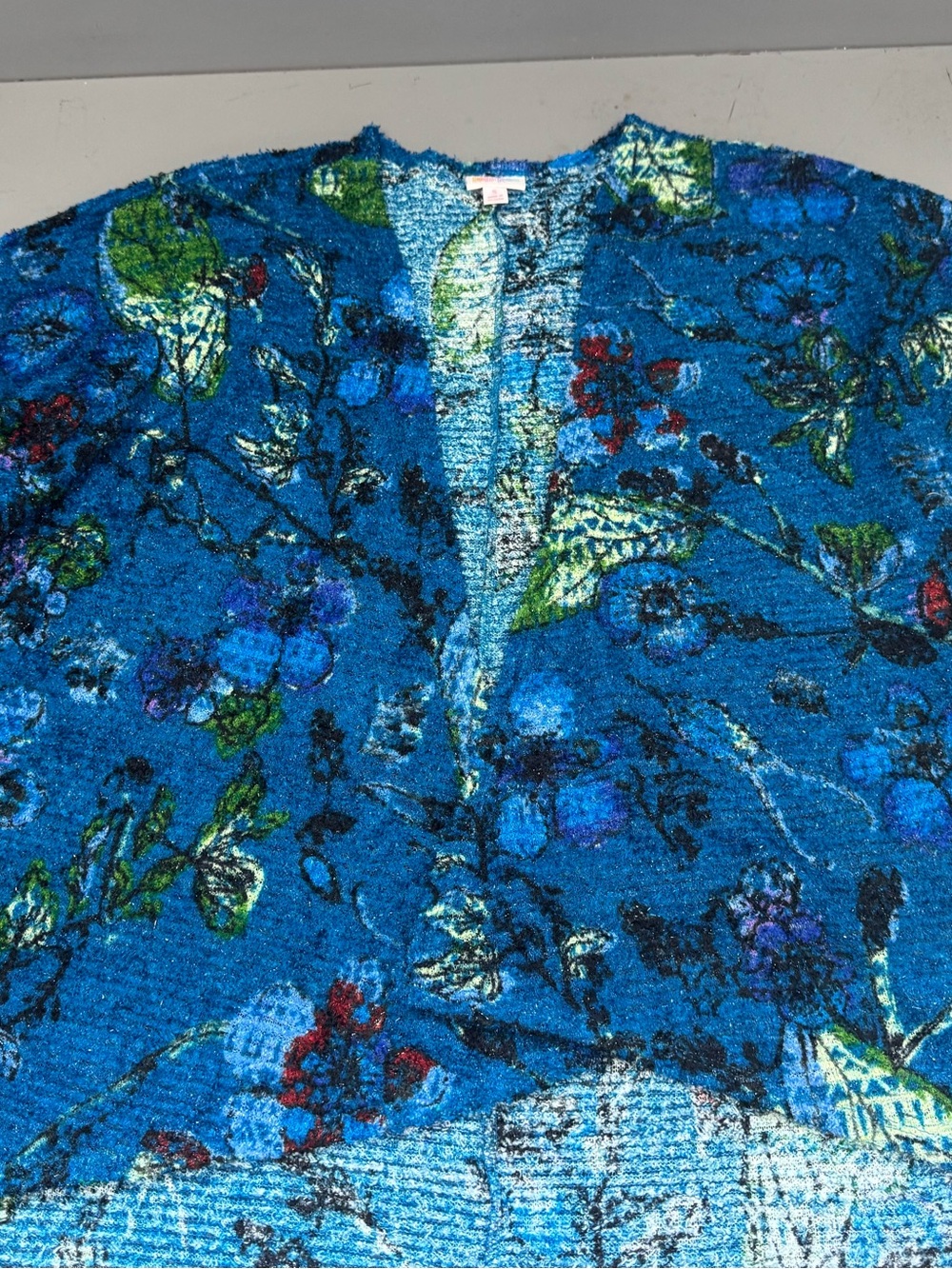 LuLaRoe Blue Floral Open High Low Lindsay Kimono Wrap size small